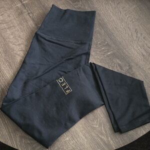 Fleo Midnight Black Leggings
